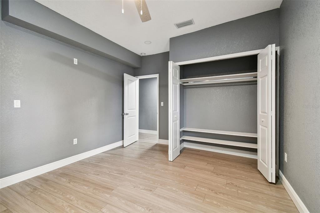 6810 N Navin Avenue - Photo 70