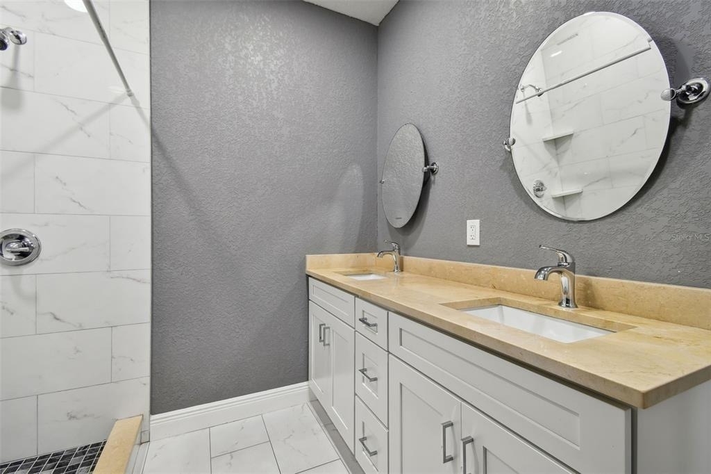 6810 N Navin Avenue - Photo 63