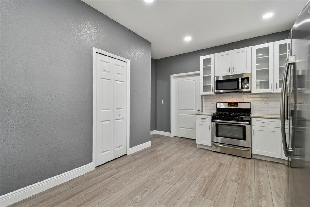 6810 N Navin Avenue - Photo 53