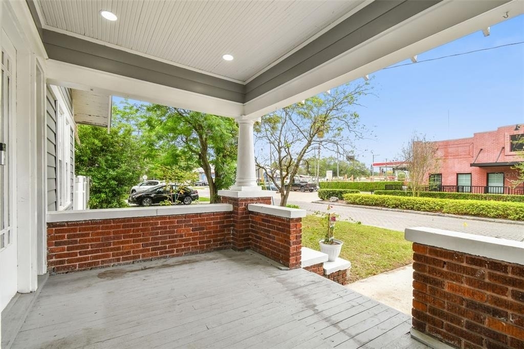 6810 N Navin Avenue - Photo 46