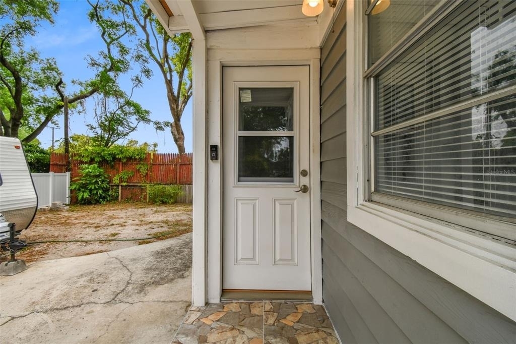 6810 N Navin Avenue - Photo 71