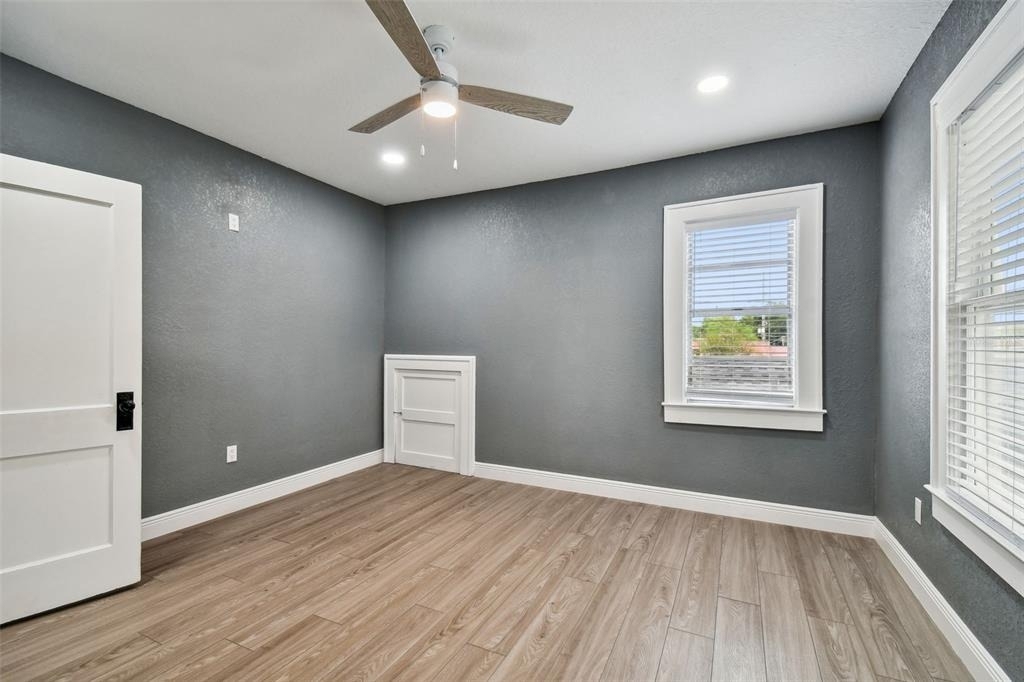 6810 N Navin Avenue - Photo 26