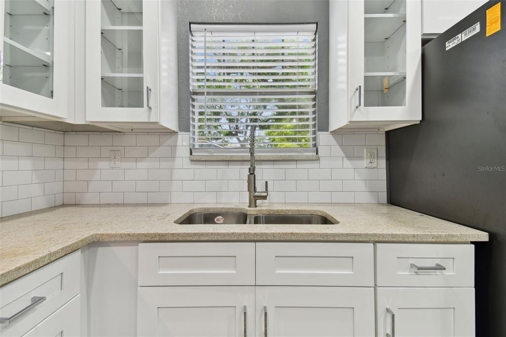 6810 N Navin Avenue - Photo 56