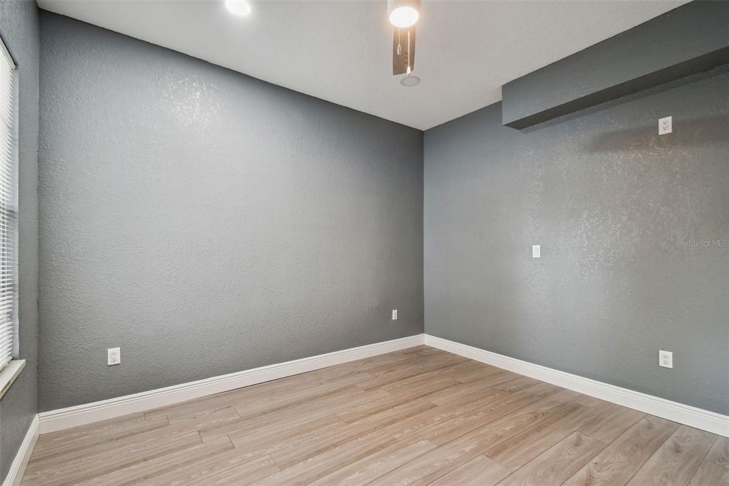6810 N Navin Avenue - Photo 67