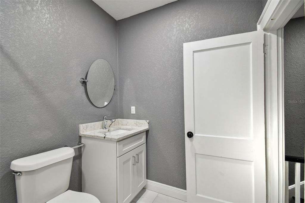 6810 N Navin Avenue - Photo 44