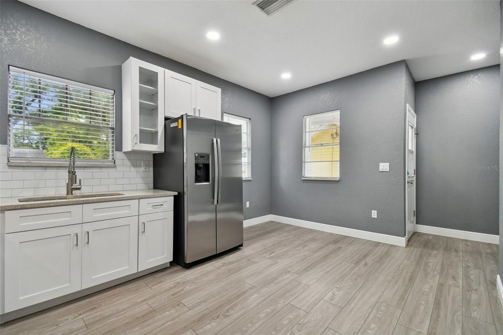 6810 N Navin Avenue - Photo 54
