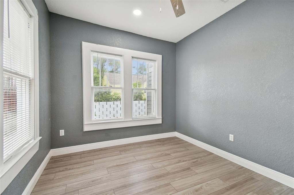 6810 N Navin Avenue - Photo 59