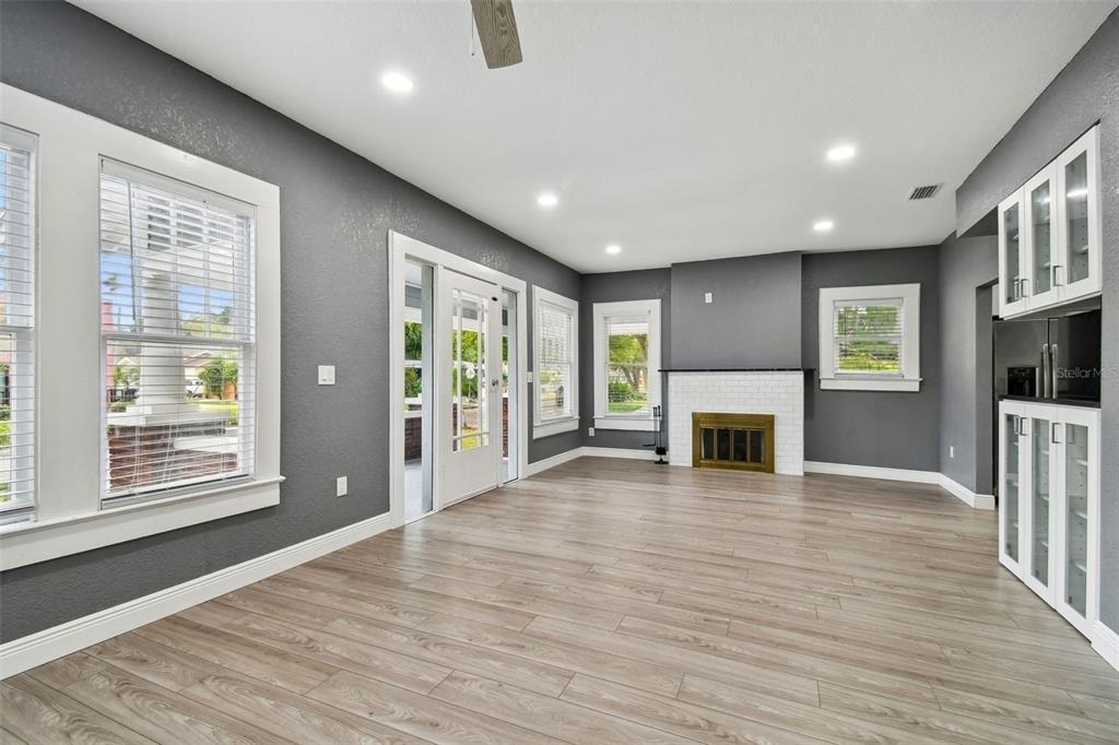6810 N Navin Avenue - Photo 10