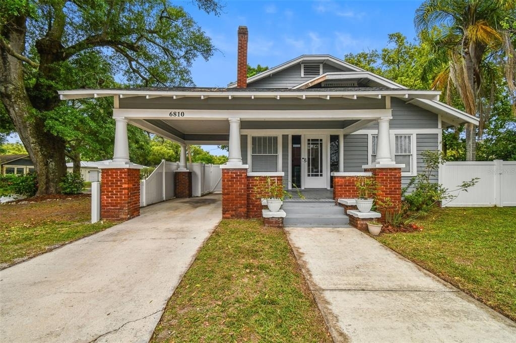 6810 N Navin Avenue - Photo 2