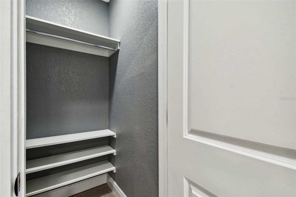 6810 N Navin Avenue - Photo 33