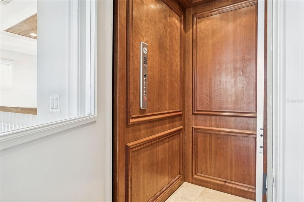821 Bay Point Drive - Photo 9