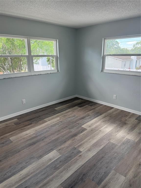 439 76th Avenue N - Photo 8