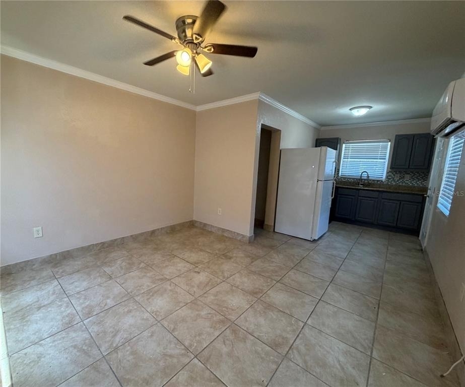 1015 Vine Avenue - Photo 2
