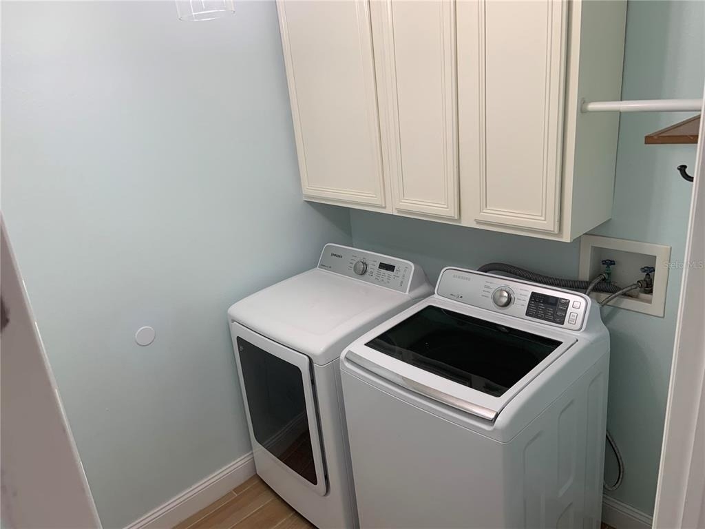 4527 Riverton Drive - Photo 5