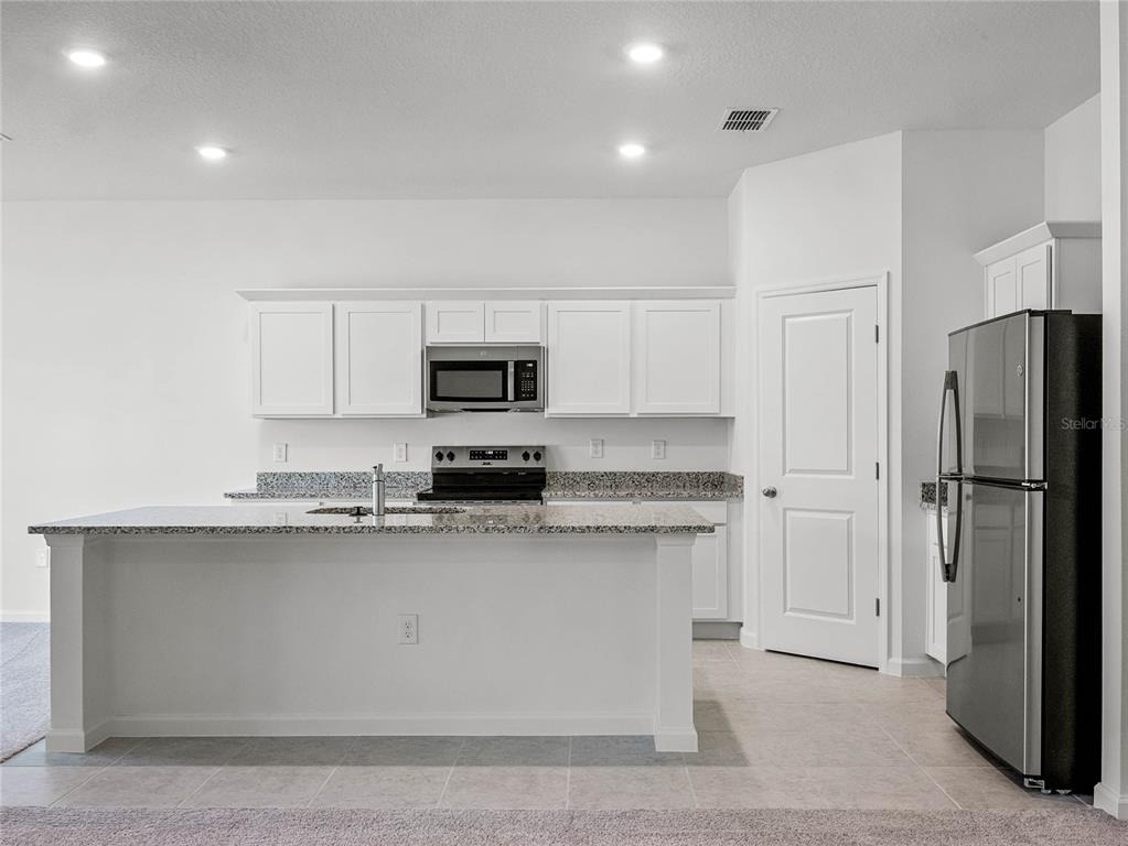 2202 Raven Ridge Rd - Photo 6