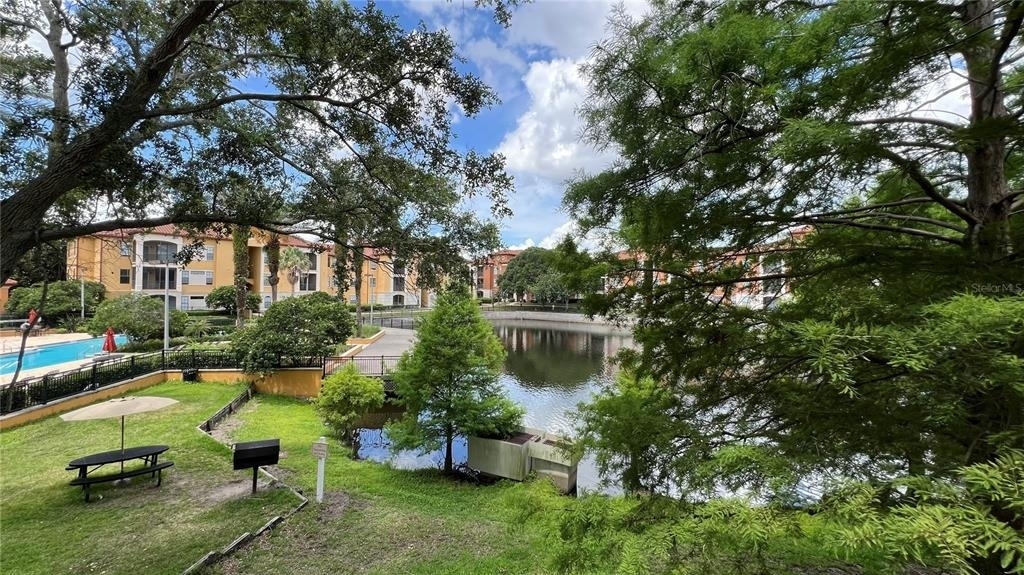 6121 Metrowest Boulevard - Photo 23