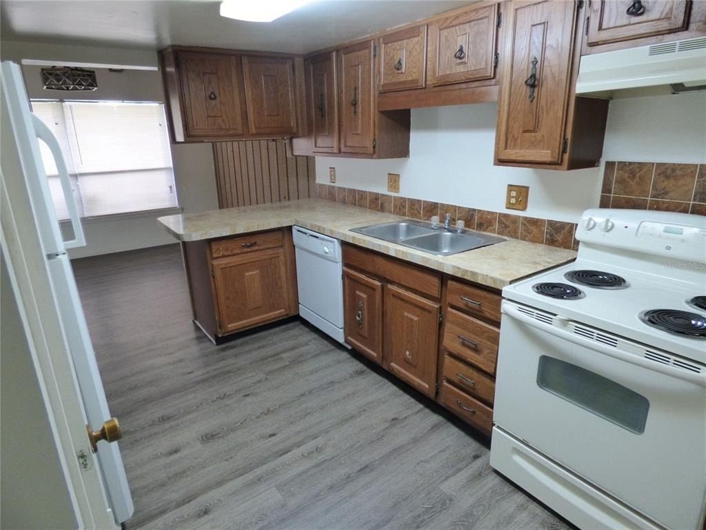 4700 Jasmine Creek Lane - Photo 3