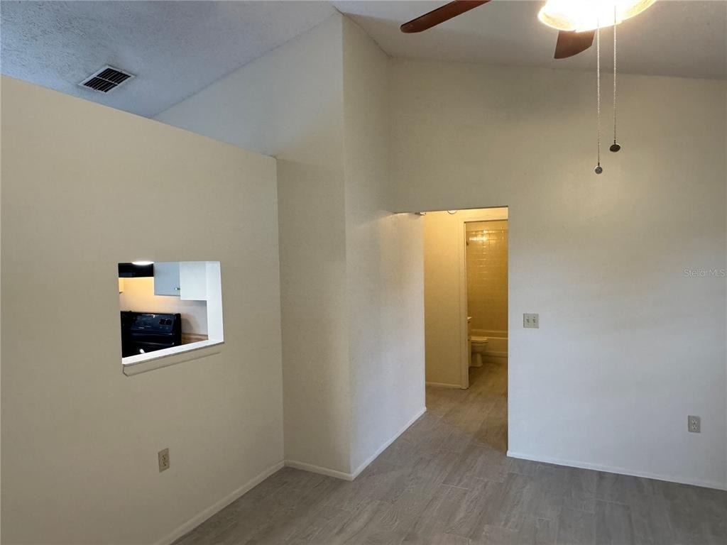 10041 Massey Street - Photo 2