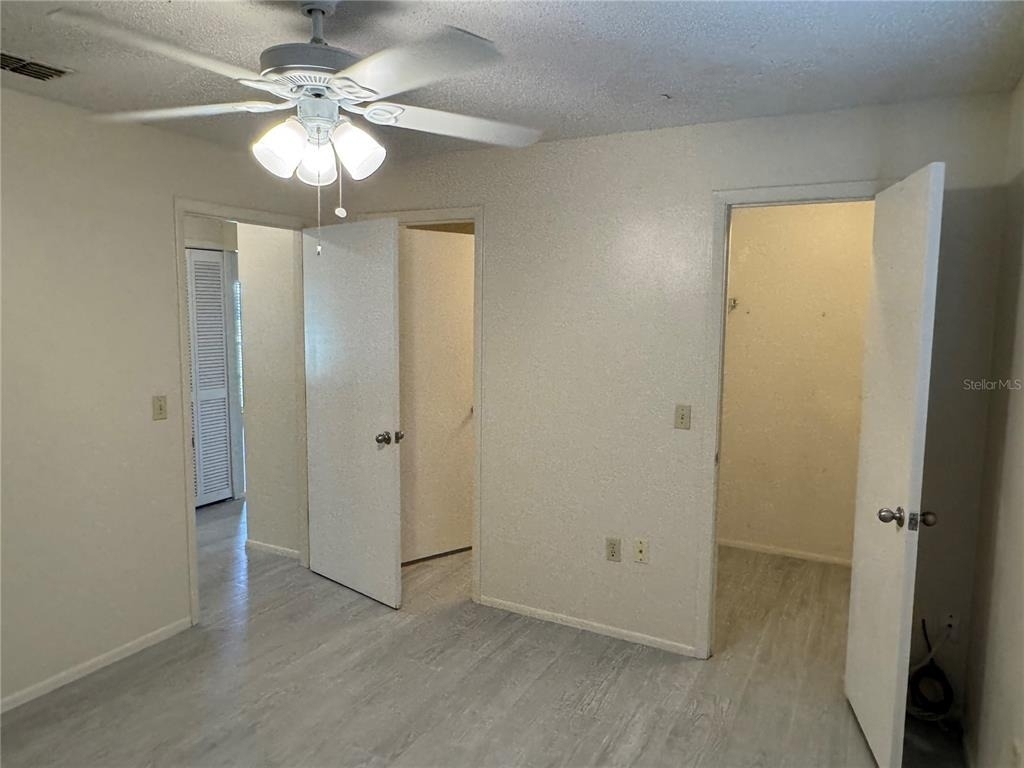 10041 Massey Street - Photo 13