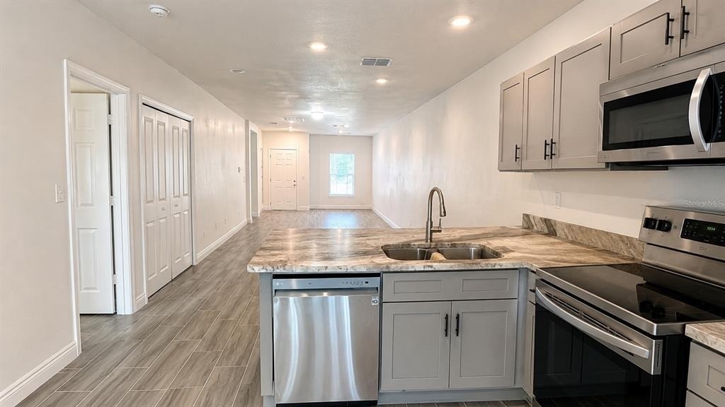 309 Clermont Drive - Photo 9