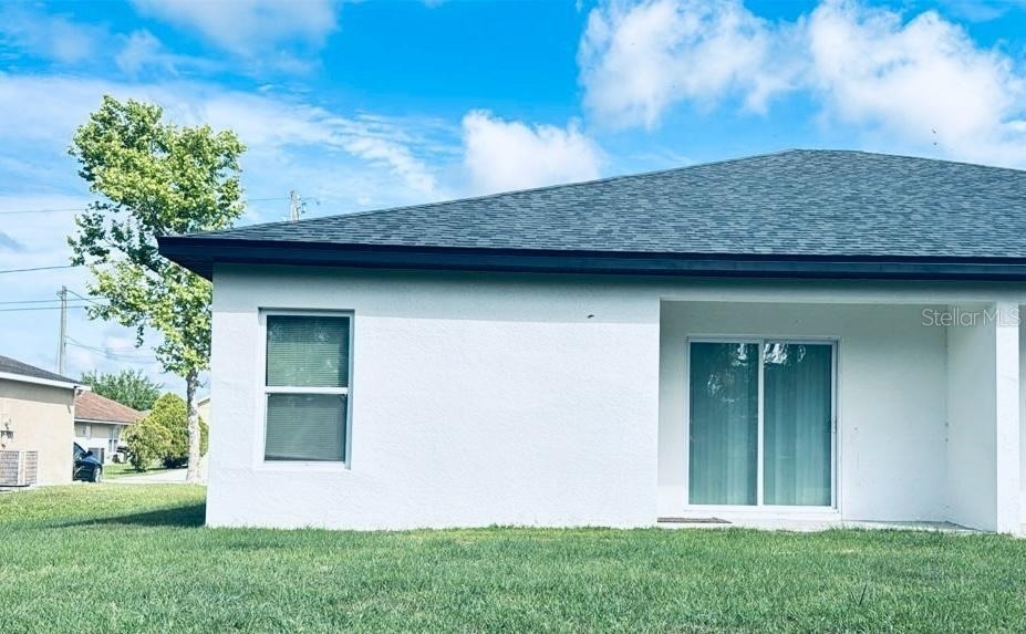 309 Clermont Drive - Photo 2