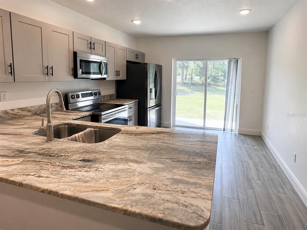 309 Clermont Drive - Photo 7