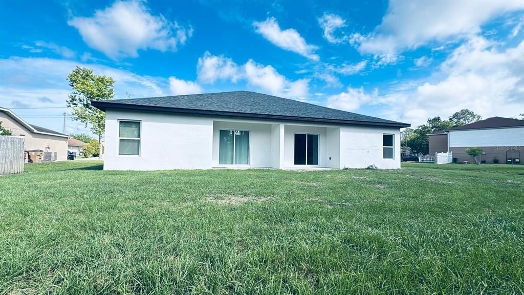 309 Clermont Drive - Photo 3