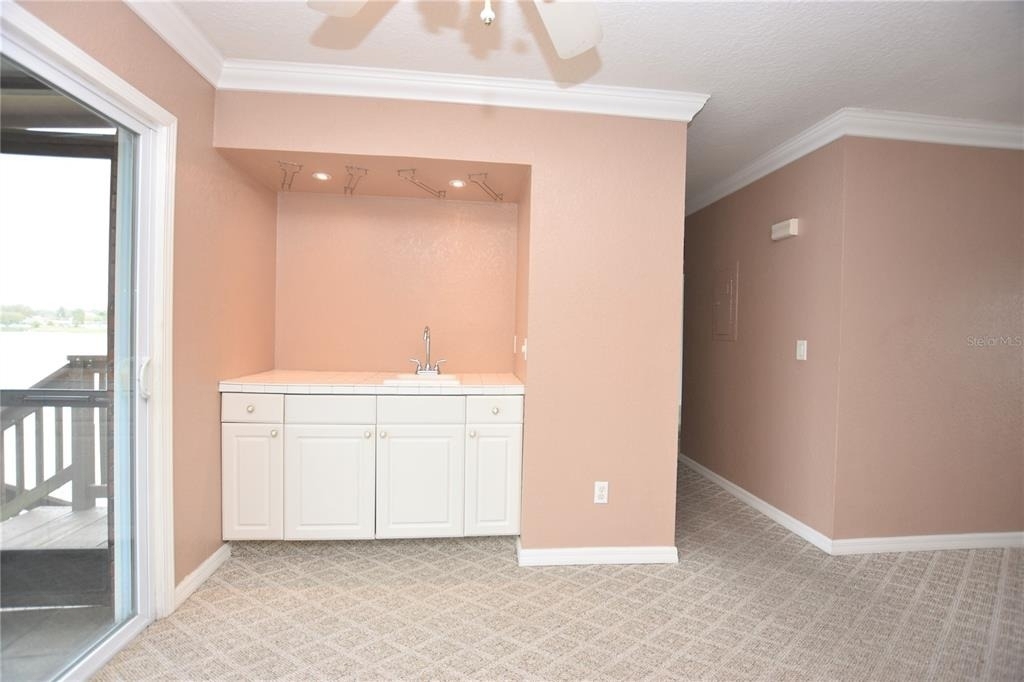 1920 E Edgewood Drive - Photo 8