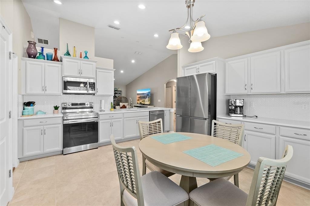 43 Utica Path - Photo 14