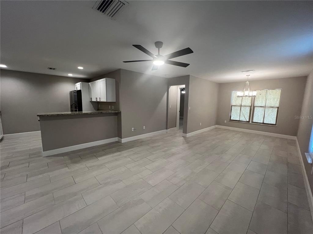 12073 Henley Avenue - Photo 6