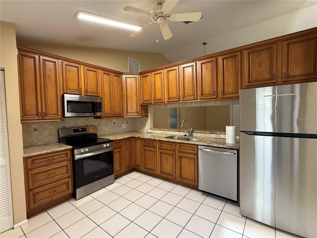 5025 82nd Way E - Photo 5