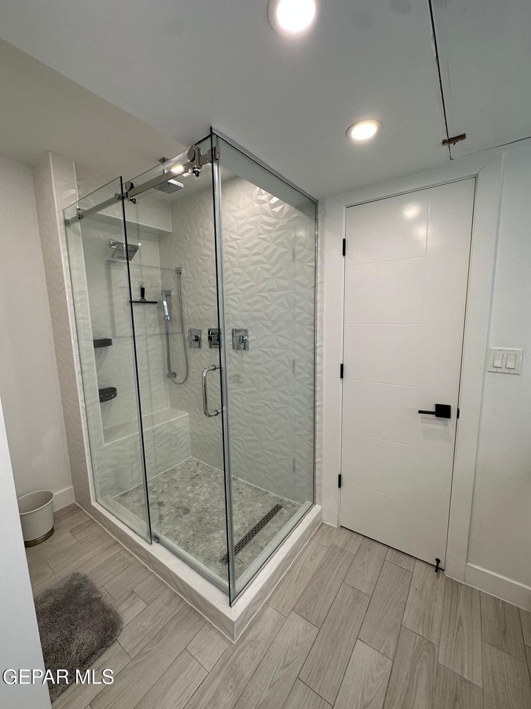 350 Thunderbird Drive - Photo 12
