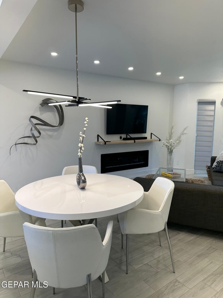350 Thunderbird Drive - Photo 6
