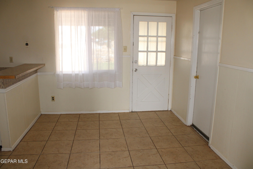 10452 Persephone Drive - Photo 4