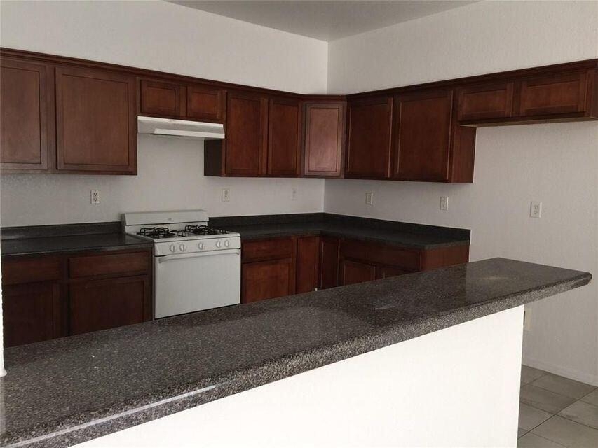 8940 Herbert Street - Photo 2