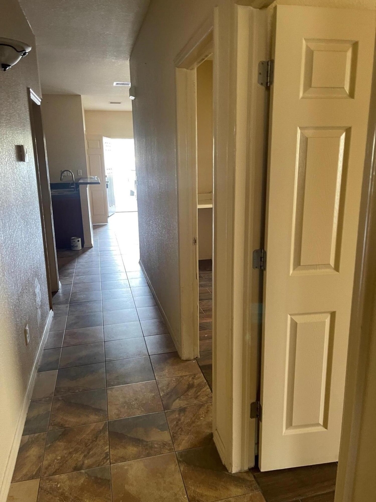 8940 Herbert Street - Photo 3
