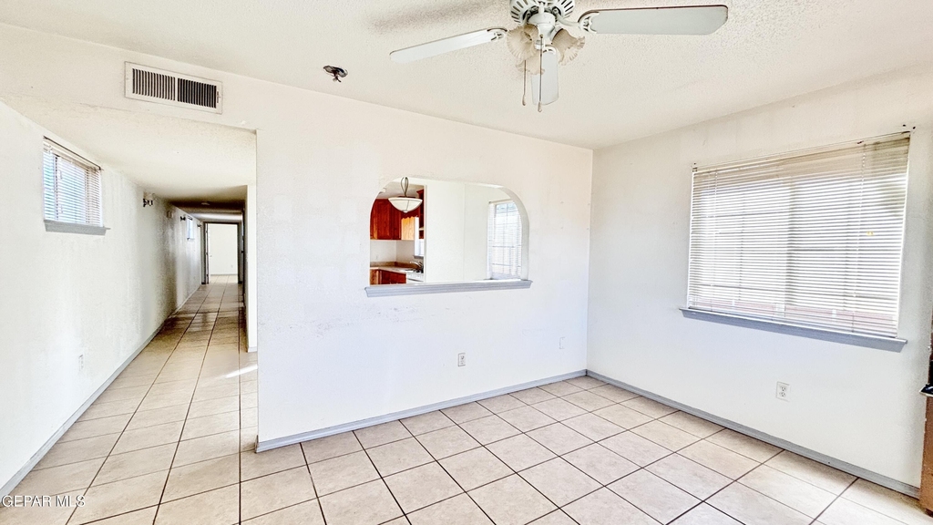 2717 Idalia Avenue - Photo 3