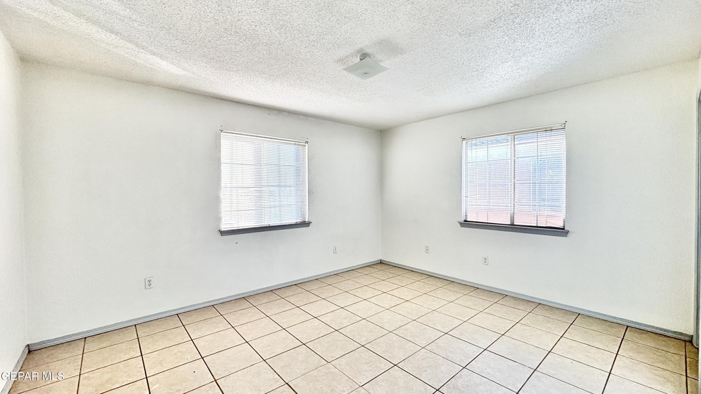 2717 Idalia Avenue - Photo 12