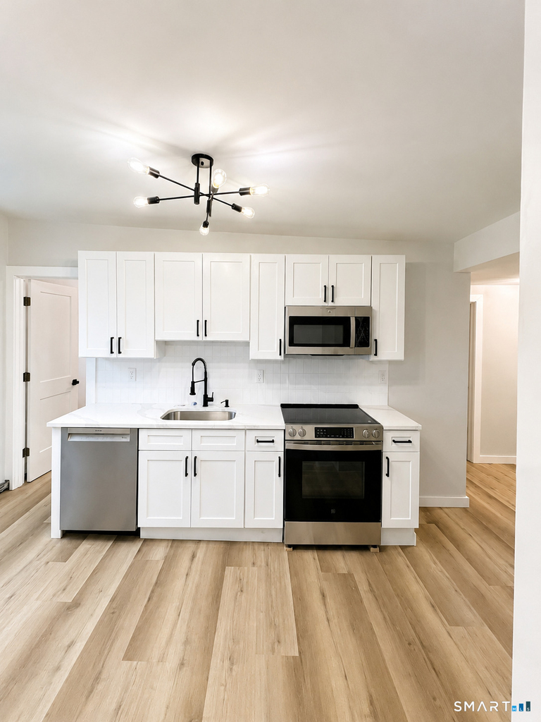 411 Main Street - Photo 0