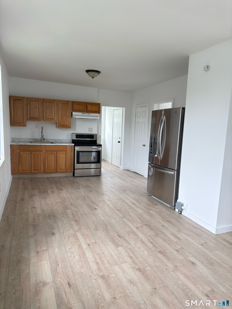 10 Beatrice Street - Photo 0