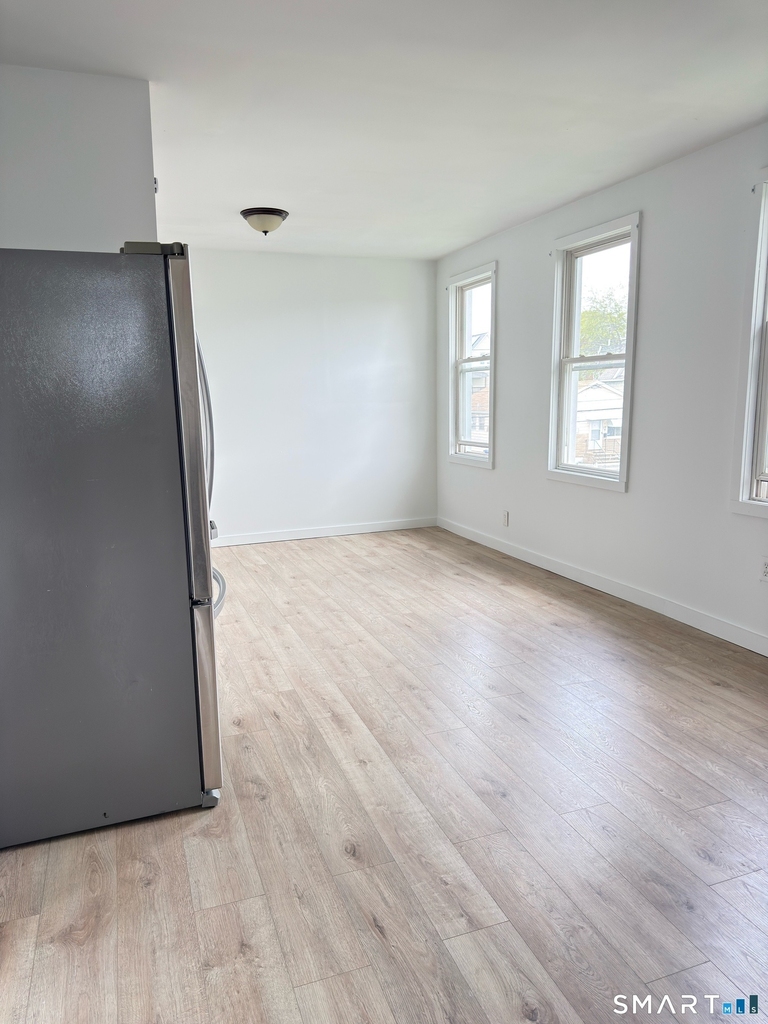 10 Beatrice Street - Photo 2