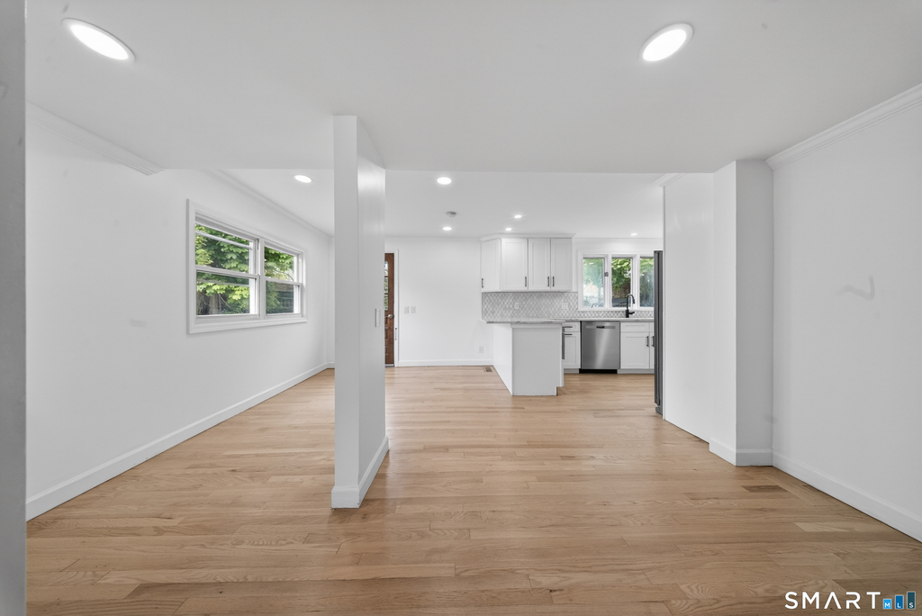 207 Hillcrest Road - Photo 7