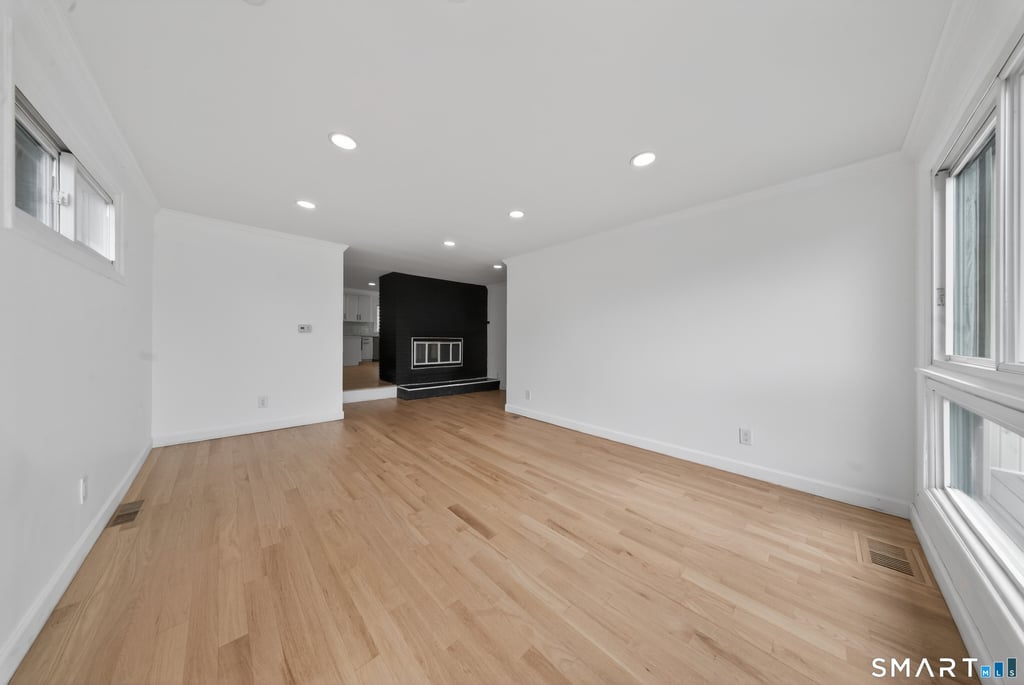 207 Hillcrest Road - Photo 5