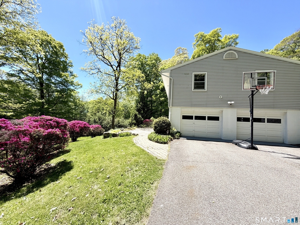 137 Florida Hill Road - Photo 4