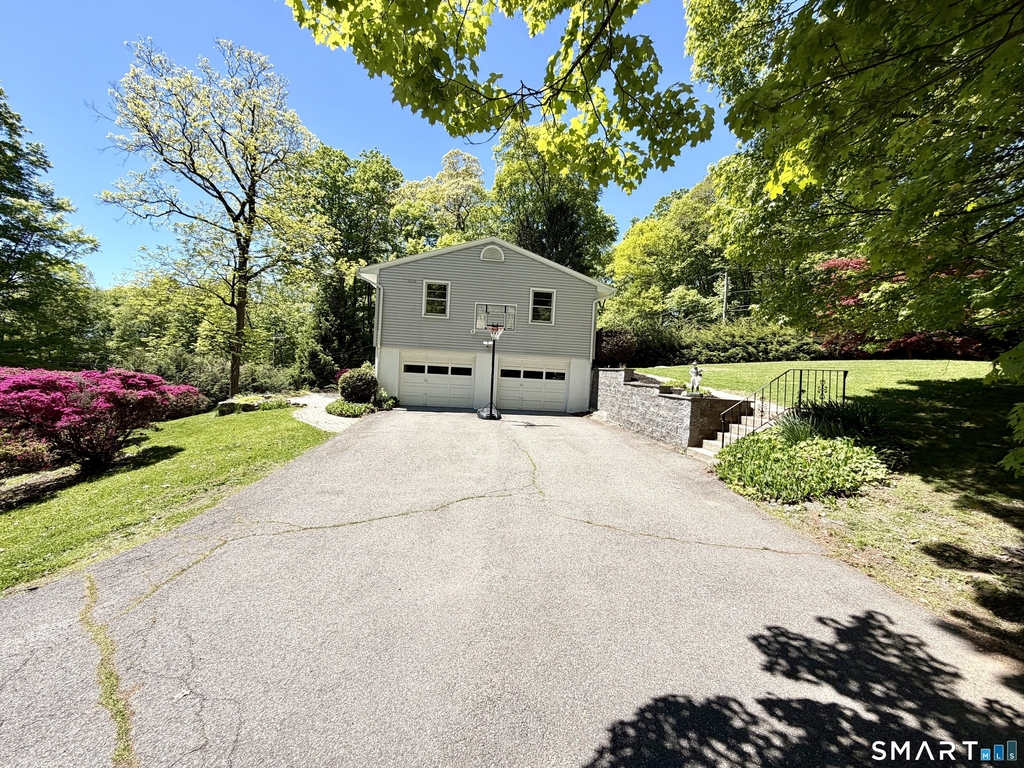 137 Florida Hill Road - Photo 3