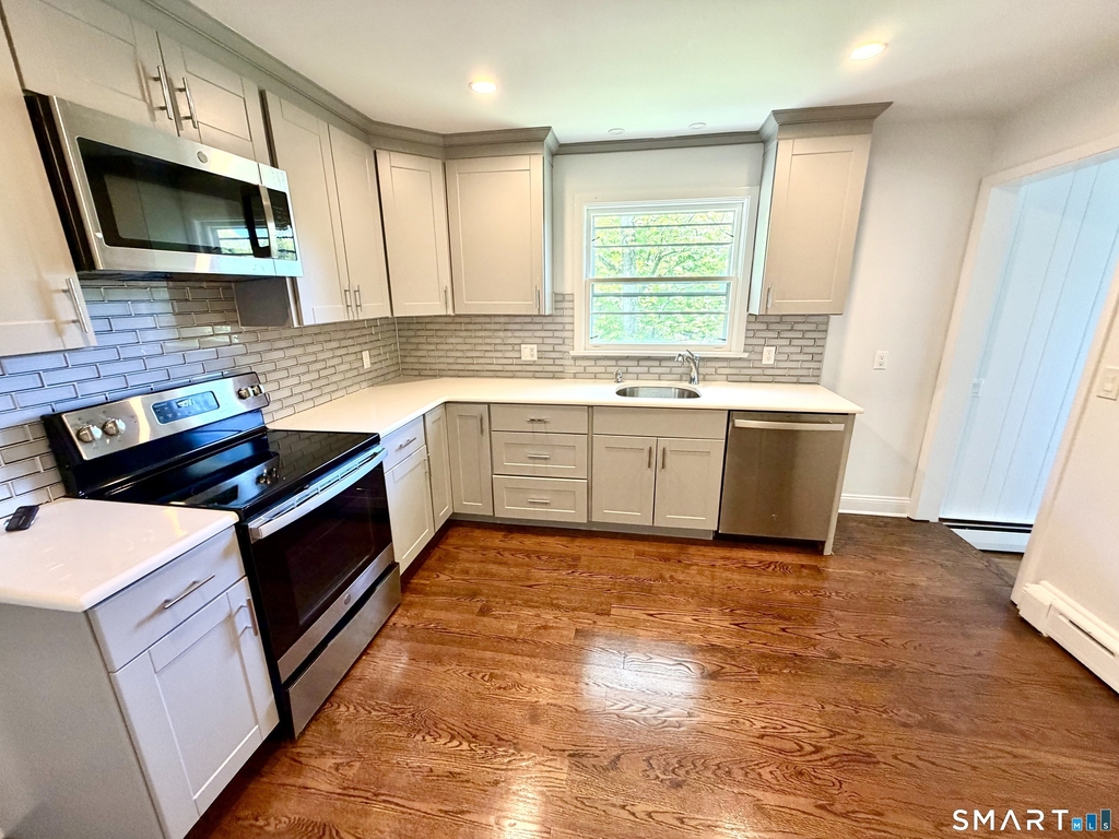 137 Florida Hill Road - Photo 10