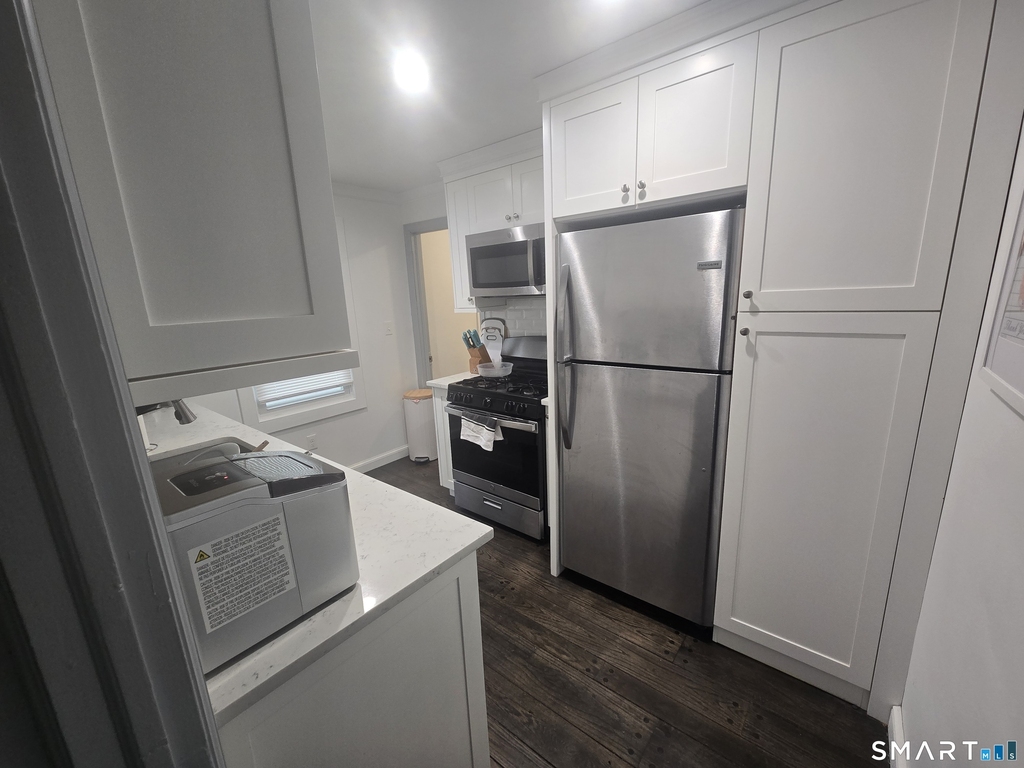 275 Burnsford Avenue - Photo 9