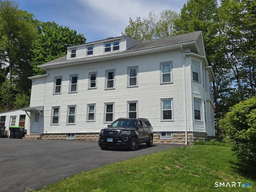 1106 Main Street - Photo 0