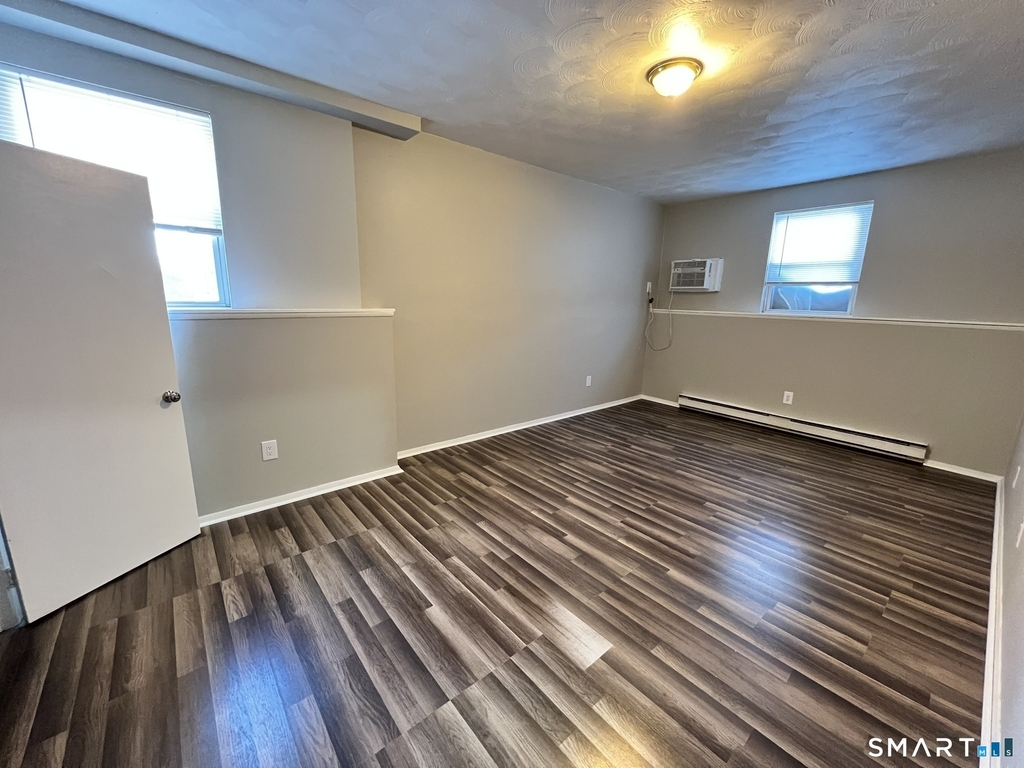515 Emmett Street - Photo 2