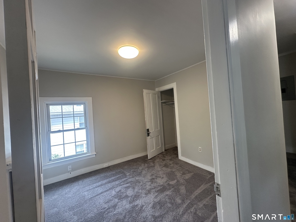 17 Broad Street - Photo 2